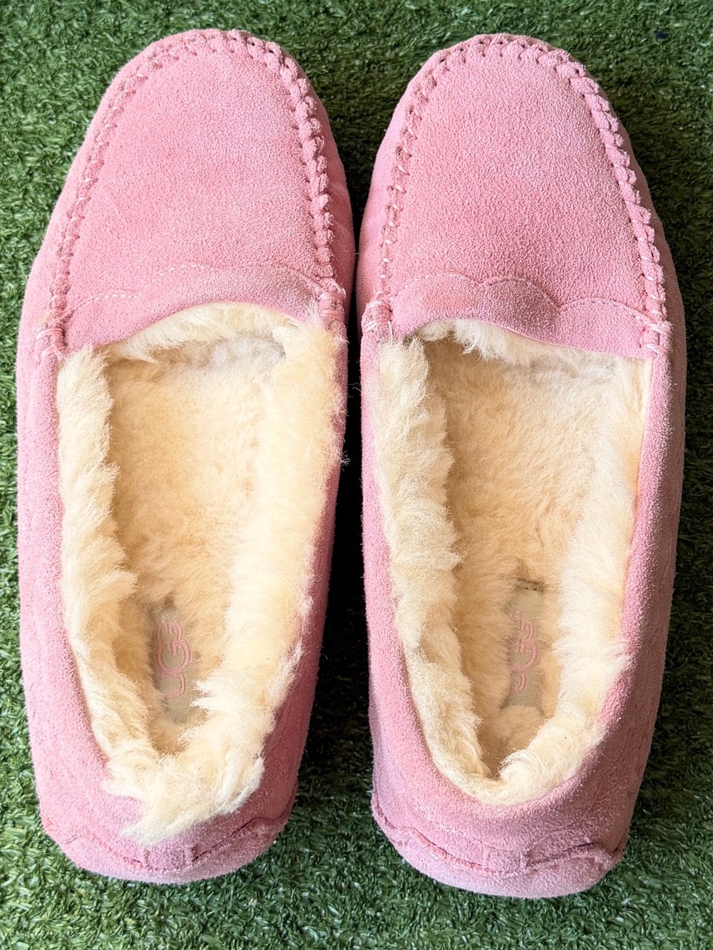 UGG Australia Ansley Moccasin Women’s Slippers